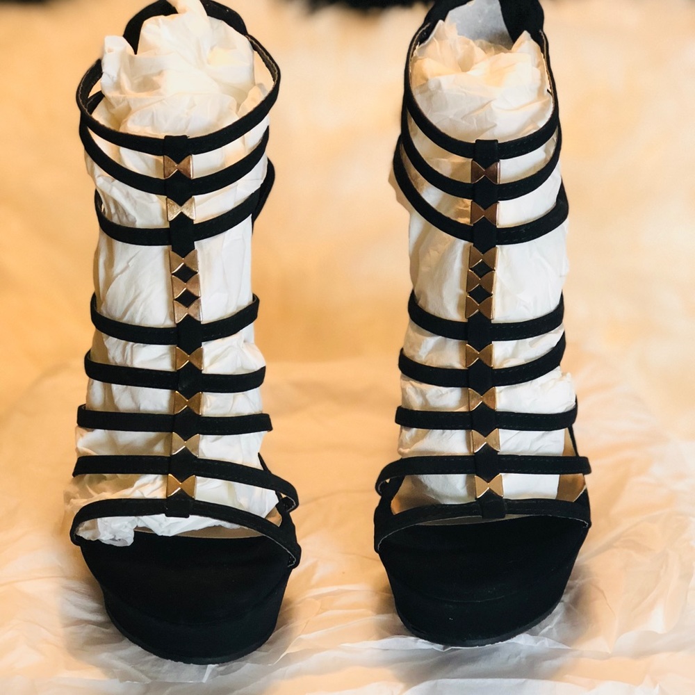 Black Suede Trendy foot wear